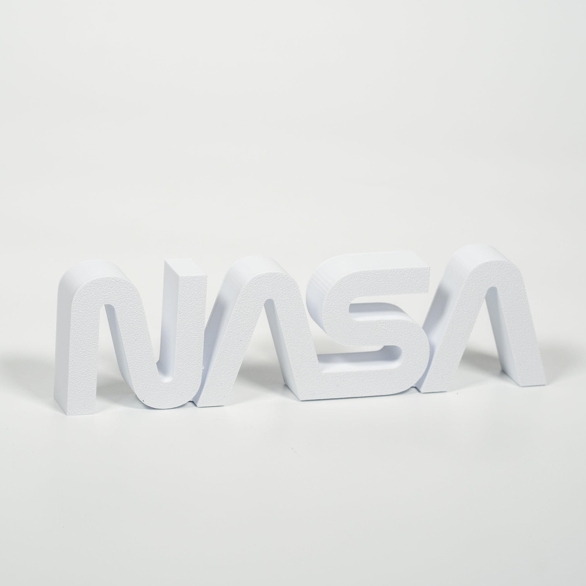 NASA 3Dロゴ - 20cm, NASAワームロゴ
